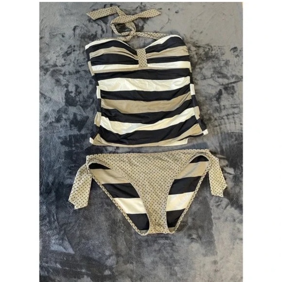 3 Piece Swim Tommy Bahama Reversible Stripe Polka Dot Tankini and Bottoms Set - Picture 4 of 5